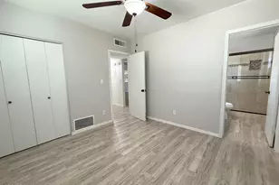 749 E Montebello Ave, Phoenix, AZ 85014 - Photo 8