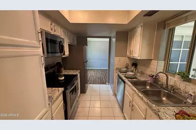 15801 N 29th Street #1, Phoenix, AZ 85032 - Photo 8