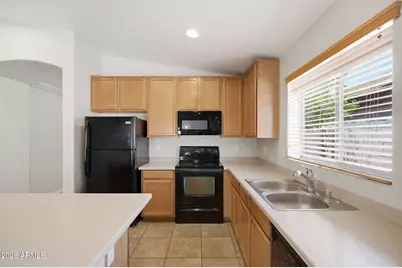 3938 N Creosote Court, Casa Grande, AZ 85122 - Photo 8