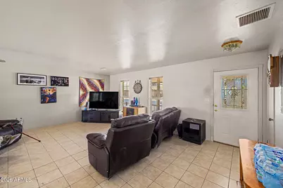 10719 W Tropicana Circle, Sun City, AZ 85351 - Photo 4