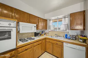 10719 W Tropicana Cir, Sun City, AZ 85351 - Photo 6