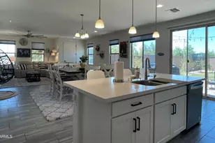 25623 N 21st Ave, Phoenix, AZ 85085 - Photo 6