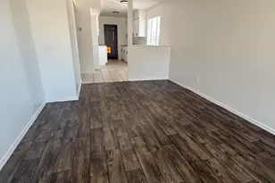 2819 E Capri Cir, Mesa, AZ 85204 - Photo 2