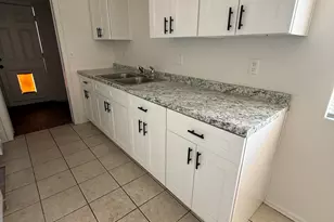 2819 E Capri Cir, Mesa, AZ 85204 - Photo 4