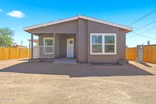 2495 W Tepee St, Apache Junction, AZ 85120 - Photo 2