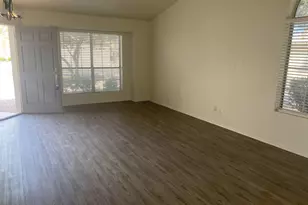 525 W Candlewood Ln, Gilbert, AZ 85233 - Photo 6