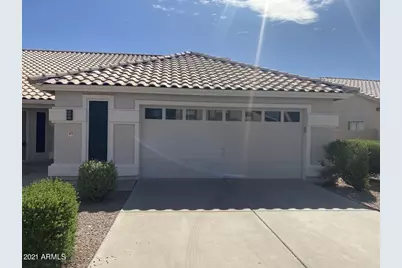 525 W Candlewood Lane, Gilbert, AZ 85233 - Photo 2