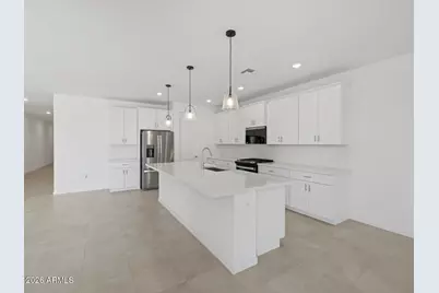 37109 W Montserrat Street, Maricopa, AZ 85138 - Photo 4