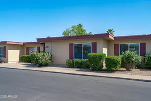 13608 N 98th Ave, Sun City, AZ 85351 - Photo 2