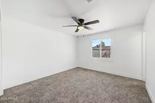 1634 N 64th Ln, Phoenix, AZ 85035 - Photo 12