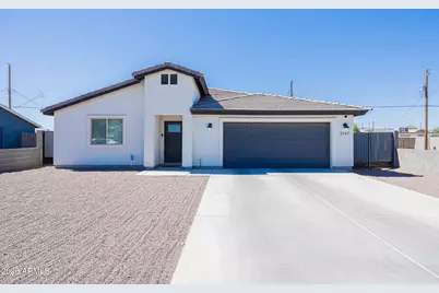 2547 E Illini Street, Phoenix, AZ 85040 - Photo 2