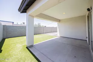 2547 E Illini St, Phoenix, AZ 85040 - Photo 24