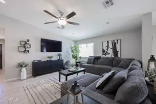 2547 E Illini St, Phoenix, AZ 85040 - Photo 4