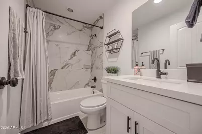 2547 E Illini Street, Phoenix, AZ 85040 - Photo 20