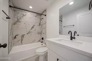 2547 E Illini St, Phoenix, AZ 85040 - Photo 20