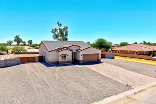 14663 S Country Club Dr, Arizona City, AZ 85123 - Photo 32