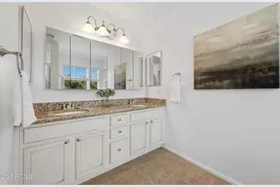 2340 W Goldmine Mountain Drive, San Tan Valley, AZ 85144 - Photo 24