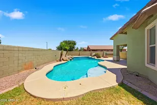 2340 W Goldmine Mountain Dr, San Tan Valley, AZ 85144 - Photo 34