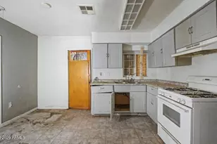 1312 W Sunland Ave, Phoenix, AZ 85041 - Photo 14