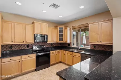 29801 N 71st Drive, Peoria, AZ 85383 - Photo 12