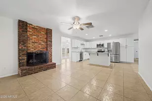 9010 W Griswold Rd, Peoria, AZ 85345 - Photo 10