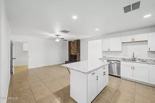 9010 W Griswold Rd, Peoria, AZ 85345 - Photo 8