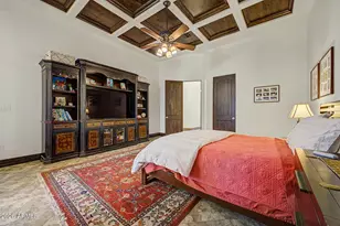 9817 E Winter Sun Dr, Scottsdale, AZ 85262 - Photo 34