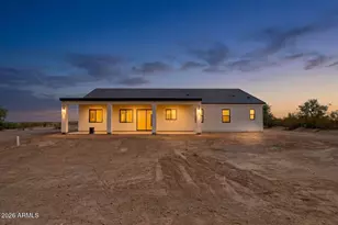 18714 W Beechnut Dr, Buckeye, AZ 85326 - Photo 2