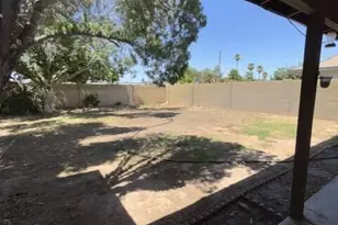 2618 W Knowles Ave, Mesa, AZ 85202 - Photo 16