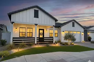 17669 W Guthrie St, Surprise, AZ 85388 - Photo 2