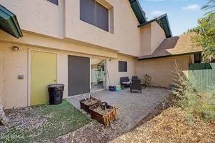 8028 N 48th Ave, Glendale, AZ 85302 - Photo 16