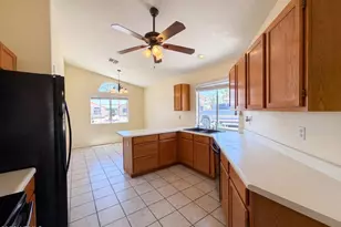 2018 E Windsong Dr, Phoenix, AZ 85048 - Photo 2