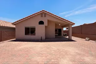 2018 E Windsong Dr, Phoenix, AZ 85048 - Photo 6