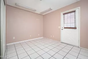 6432 W Grandview Rd, Glendale, AZ 85306 - Photo 14