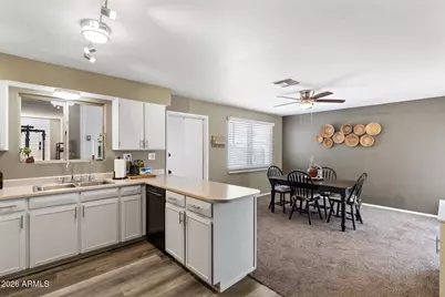 3710 W Caron Street, Phoenix, AZ 85051 - Photo 10