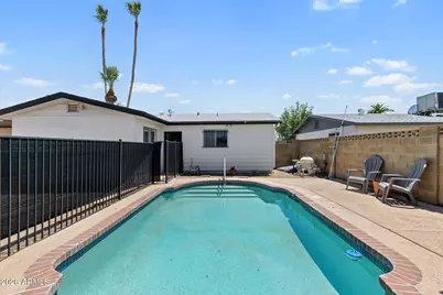 3710 W Caron Street, Phoenix, AZ 85051 - Photo 6
