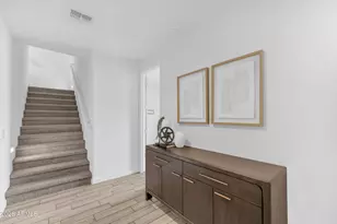 1188 S Sunset Dr, Chandler, AZ 85286 - Photo 2