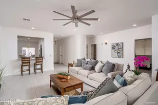 1036 E Susan Ln, Tempe, AZ 85288 - Photo 4