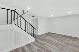 4818 W Rose Ln, Glendale, AZ 85301 - Photo 2