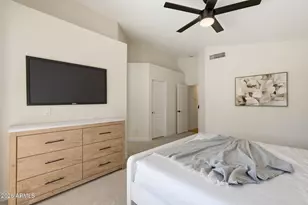 237 W Loma Vista St, Gilbert, AZ 85233 - Photo 16