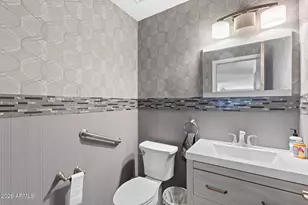 3207 W Molly Ln, Phoenix, AZ 85083 - Photo 14