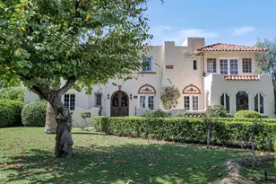 161 E Country Club Dr, Phoenix, AZ 85014 - Photo 2