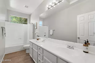 1688 E Lexington Ave, Gilbert, AZ 85234 - Photo 20