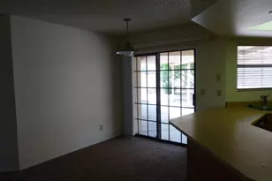 12282 S Shoshoni Dr, Phoenix, AZ 85044 - Photo 4