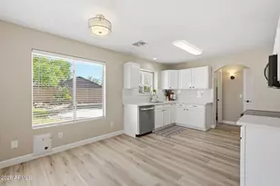 1789 E Carla Vista Dr, Gilbert, AZ 85295 - Photo 12