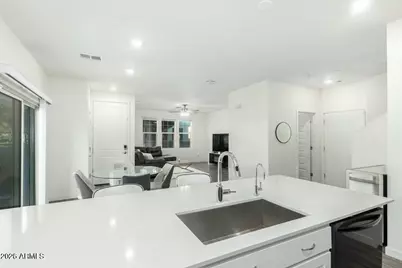 1918 E Bridgeport Parkway #102, Gilbert, AZ 85295 - Photo 18