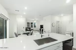 1918 E Bridgeport Pkwy, Gilbert, AZ 85295 - Photo 18