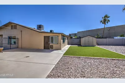 1308 E Hopi Circle, Mesa, AZ 85204 - Photo 32