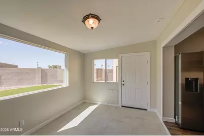 1308 E Hopi Circle, Mesa, AZ 85204 - Photo 8