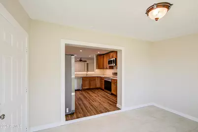 1308 E Hopi Circle, Mesa, AZ 85204 - Photo 10